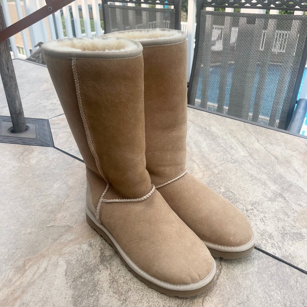 UGG chestnut tall boot